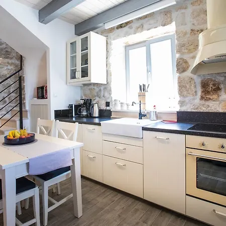 Mariva Exclusive * Brsečine