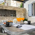 Mariva Exclusive Villa *
