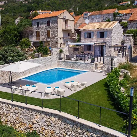 Mariva Exclusive * Brsečine