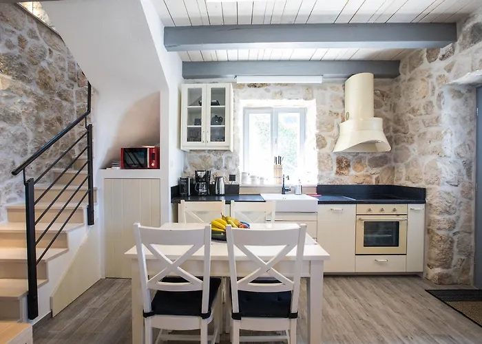 Mariva Exclusive * Brsecine