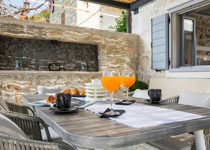 Mariva Exclusive Villa *